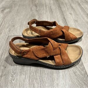 Clark’s Collection Women’s Merliah Echo Heeled Sandal, Tan Intense, Size 9.5